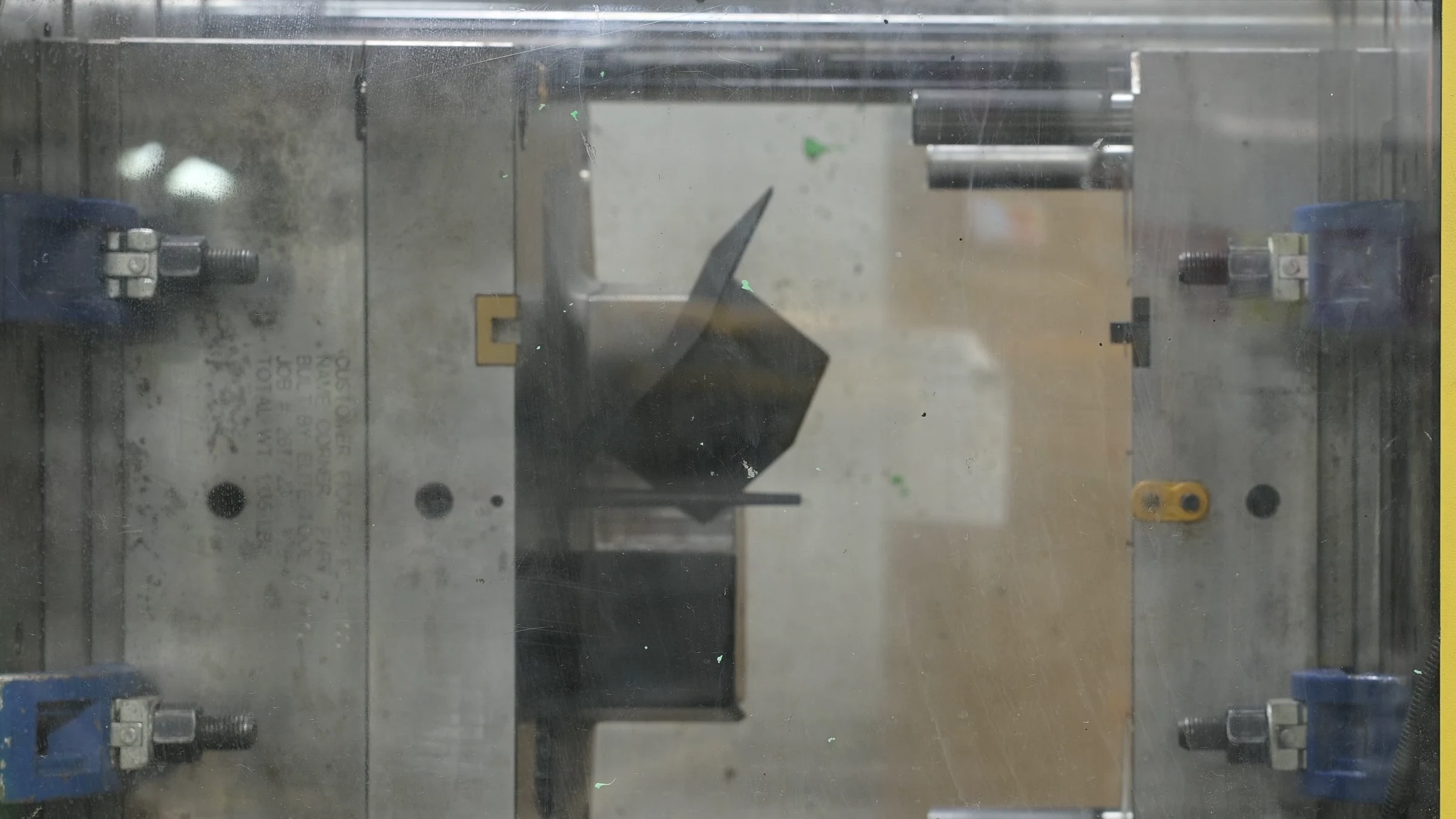 Real mold-opening footage from Pioneer Plastics